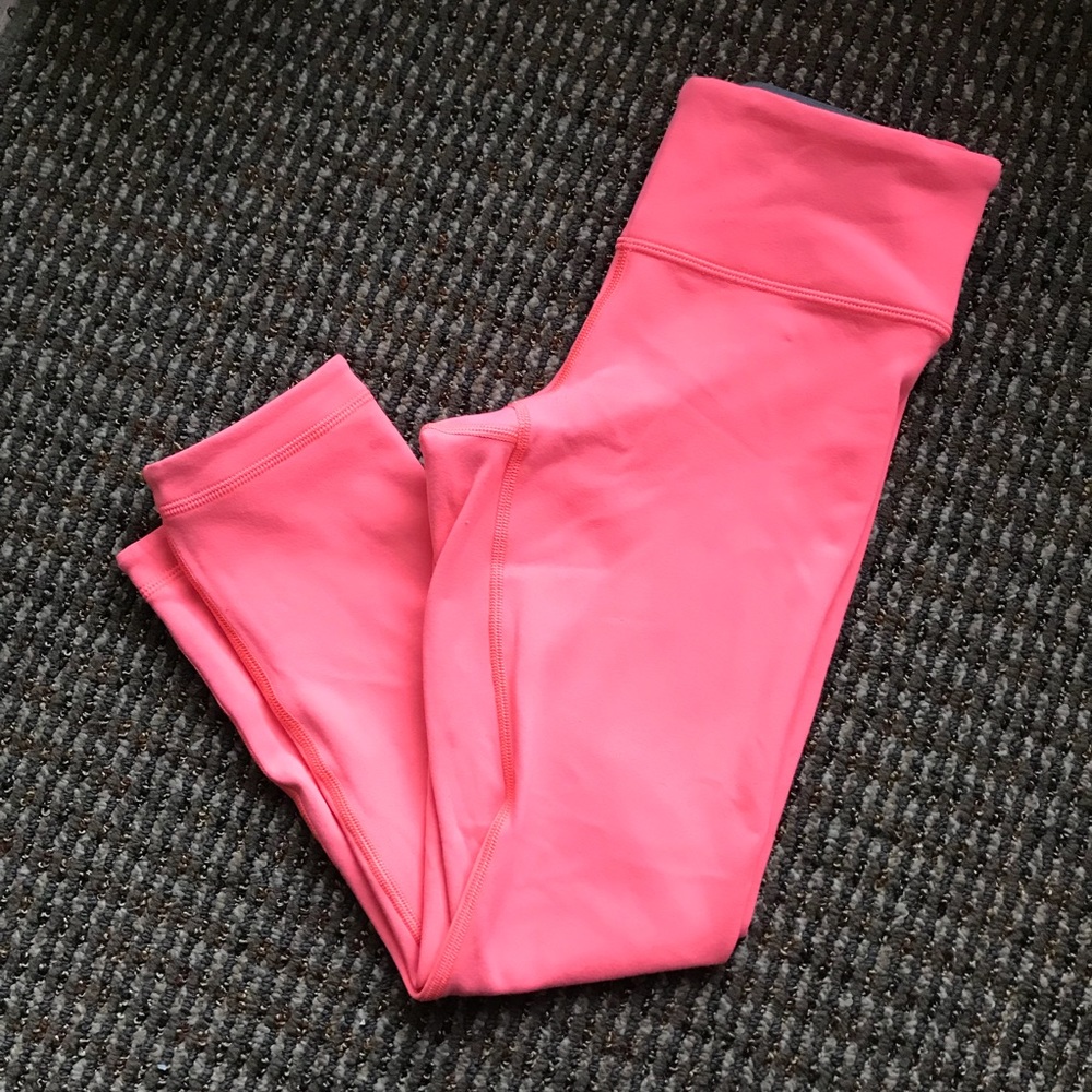FLASH SALE Lululemon Reversible Wunder Unders 4
